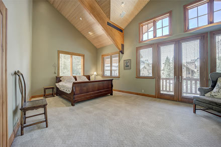 9825 Sugarplum master bedroom